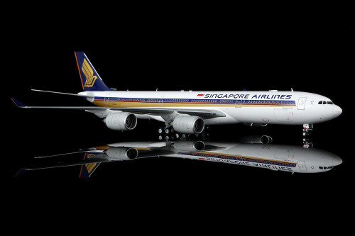 SQ Wings Singapore Airlines A340-500 Reg: 9V-SGA L2174 Scale 1:200