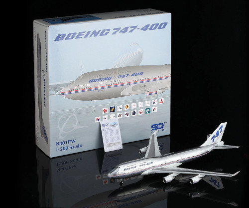 Boeing Company B747-400 Reg: N401PW House Livery with Full Polished Body L2131FD Scale 1:200