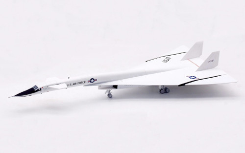 SQ Wings U.S.AIR FORCE XB-70 Reg: 20207 L2139 Scale 1:200