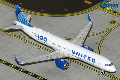 United Airlines Airbus A321neo Reg: N44550 GJUAL2424 Scale 1:400