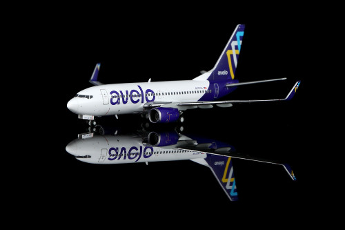 Legacy Jets Avelo Airlines Boeing 737-700 Reg: N701VL LJ11516-5 Scale 1:400