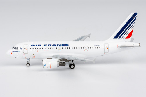 Air France Airbus A318-100 Reg: F-GUGM 48026 1:400