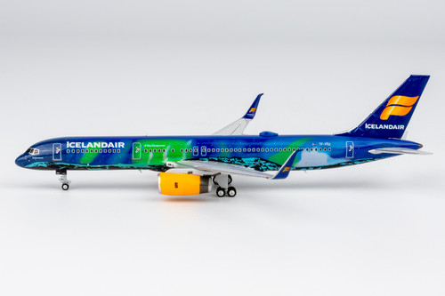 NG Models Ultimate Icelandair Boeing 757-200 Reg: TF-FIU 53211 1:400