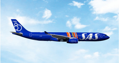 Phoenix Model SAS Airbus A330-300 Reg: LN-RKR 12096 1:400 "Celebrating 80 Years"