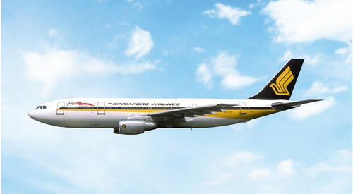 Phoenix Model Singapore Airlines Airbus A300B4-200 Reg: 9V-STF 04699 1:400 "25 Years of Nation Building"