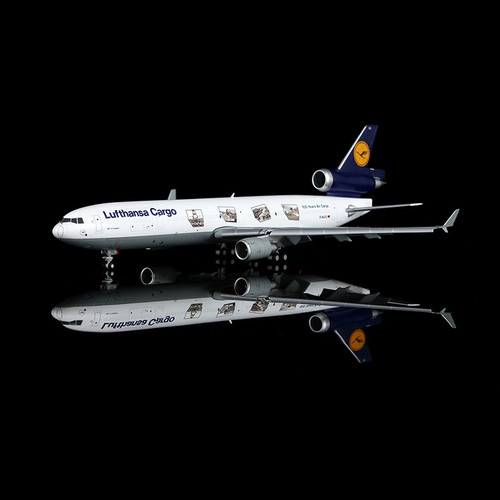 YY Wings Lufthansa MD-11 D-ALCC 100 years of aviation cargo livery Flap-down YY1116F Scale 1:400