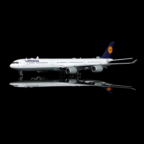 YY Wings Lufthansa A340-600 Reg: D-AIHZ "Flaps Down" YY34615F Scale 1:400