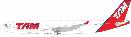 InFlight200 TAM Airbus A330-203 Reg: PT-MVL IF332TAM0526 1:200 with stand