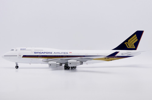 JC Wings Singapore Airlines Boeing 747-400 "Megatop" Reg: 9V-SPM XX20605 1:200