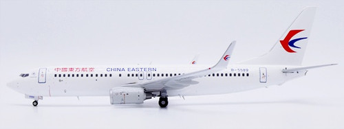 JC Wings China Eastern Airlines Boeing 737-800 Reg: B-5589 XX20825 1:200 With Stand