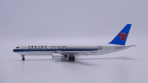 China Southern Boeing 767-300ER B-2561 A244025 Scale 1:400
