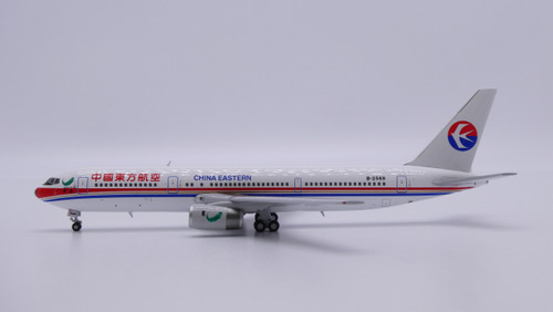 China Eastern Boeing 767-300ER Yunnan A244041 Scale 1:400