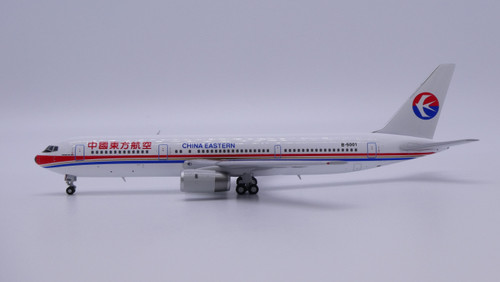 China Eastern Boeing 767-300ER B-5001 A244042 Scale 1:400