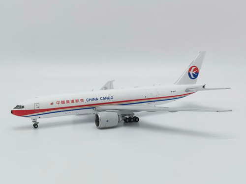 China Eastern Boeing 777-200F B-2077 A244095 Scale 1:400
