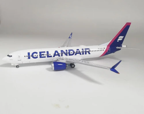 InFlight200 Icelandair Boeing 737-8 MAX TF-ICU IF738MFI112 Scale 1:200