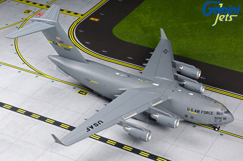 Gemini200 U.S. Air Force C-17A Globemaster III 99206 G2AFO880 1:200