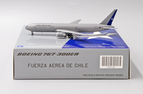 JC Wings CHILEAN AIR FORCE B767-300ER 985 LH4FACH1661:400