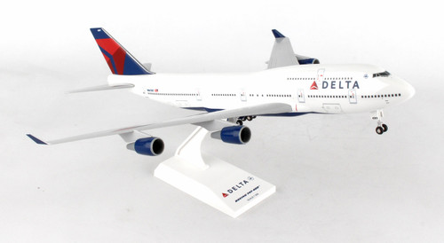 Skymarks Delta 747-400 w/Gear Reg#N661US  SKR508 1:200