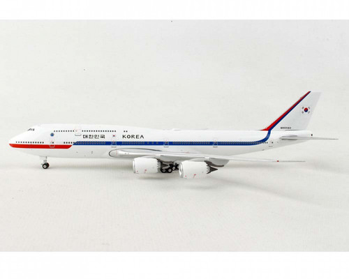JC Wings South Korea Air Force B747-8 HL7643 LH4SKAF286 1:400