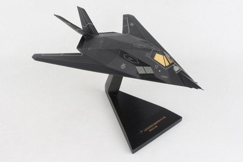 EXEC SER F-117A BLACKJET 1/48 (CF117TR)