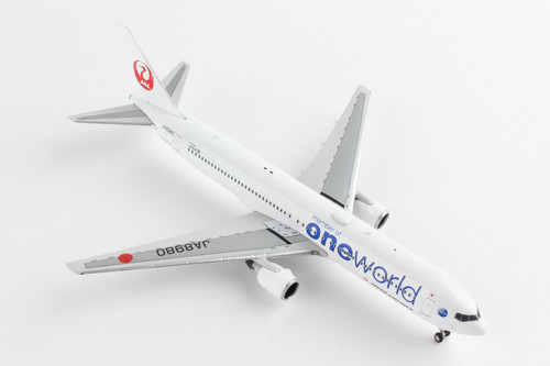 PHOENIX JAPAN 777-300 1/400 REG#JA752J ONE WORLD (**) - The 