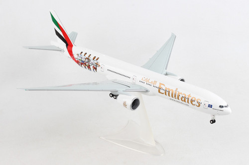 HERPA EMIRATES 777-300ER 1/200 HAMBURGER SV (**) - The Airplane