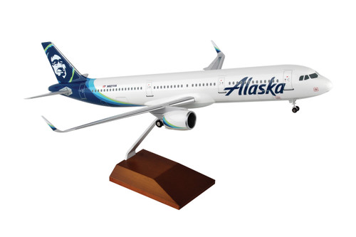 SKYMARKS ALASKA A321NEO 1/100 W/WOOD STAND & GEAR