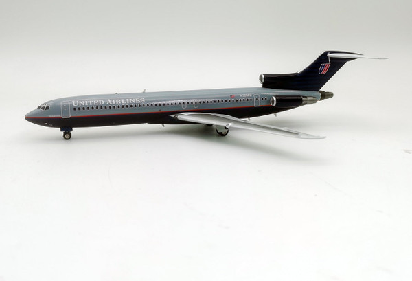 Inflight200 United Airlines Boeing 727-222/Adv N7260U BATTLESHIP scheme with stand IF722UA0123 1:200