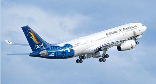 Phoenix Boliviana de Aviacion Airbus A330-200 CP-3209 PH11810 1:400