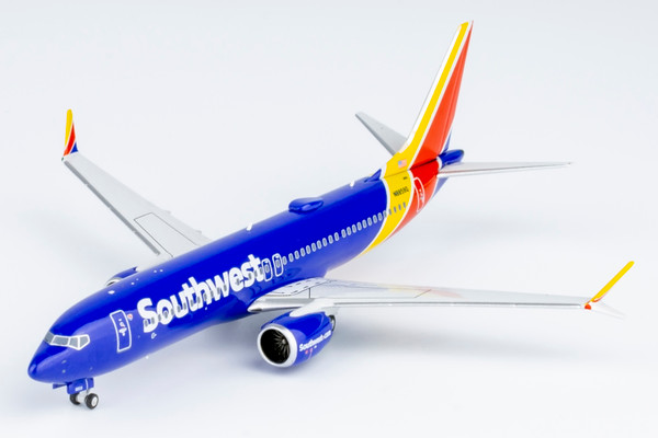 NG Models Southwest Airlines 737 MAX 8 Heart livery N8859Q 88017 1:400