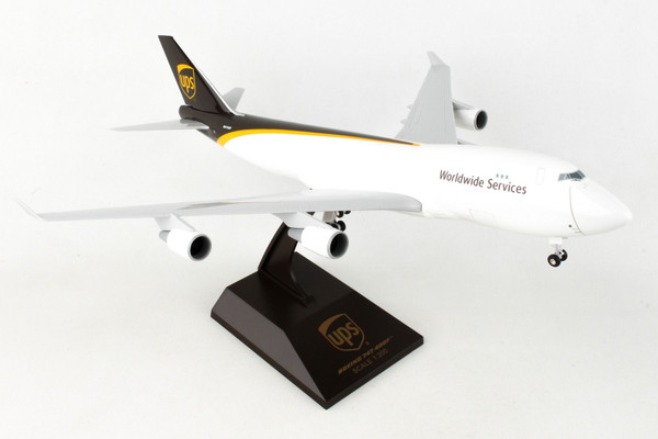 SKYMARKS UPS 747-400F W/GEAR & OPENING DOORS SKR1113 1:200