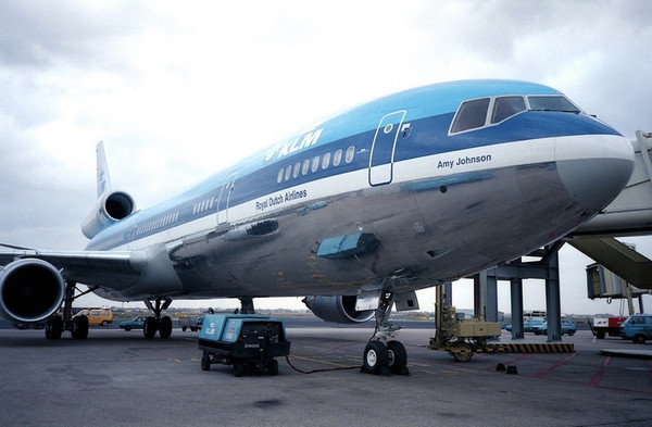 Phoenix Models KLM MD-11 PH-KCA 11902 1:400