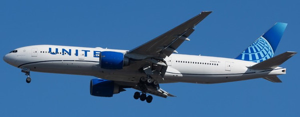 Phoenix Models United Airlines Boeing B777-200ER New Color Reg: N78004 PH404607 1:400