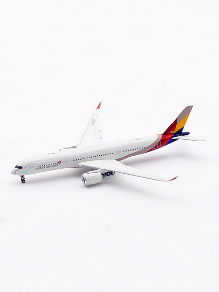 Asiana Airlines Airbus A350-941 HL8522 detachable gear AV4268 1:400