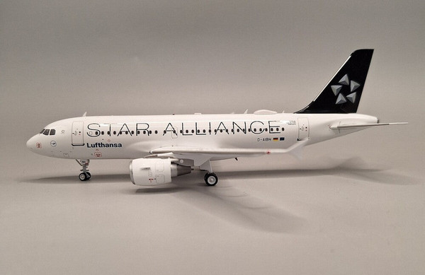 InFlight200 Lufthansa Star Alliance A319-112 D-AIBH JF-A319-018 1:200