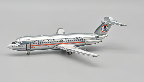 Inflight200 American Airlines BAC 111-401AK One-Eleven N5025 Polished with IF111AA0525P 1:200