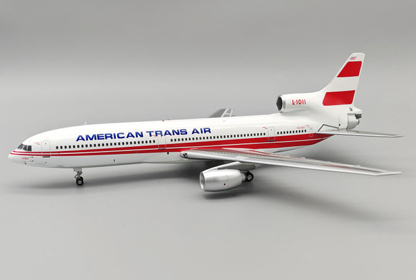 InFlight200 American Trans Air Lockheed L-1011-385-1 TriStar 1 N31001 with stand IF1011ATA0924 1:200