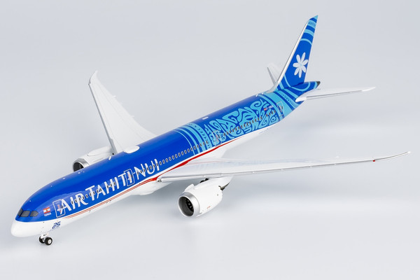 NG Model Air Tahiti Nui 787-9 Dreamliner 25th anniversary sticker; named "Tupaia" F-ONUI 55131 1:400