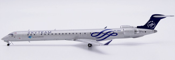 JC Wings Garuda Indonesia Bombardier CRJ-1000ER "Skyteam" Reg: PK-GRA With Antenna LH4406 1:400