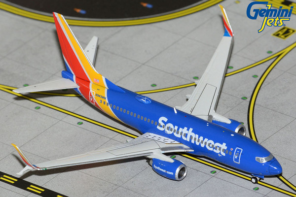 Southwest Airlines B737-700  N943WN GJSWA2293 Scale 1:400