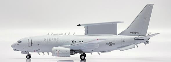 JC Wings South Korea Air Force Boeing E-7A Reg: 65-328 With Antenna XX40082 Scale 1:400