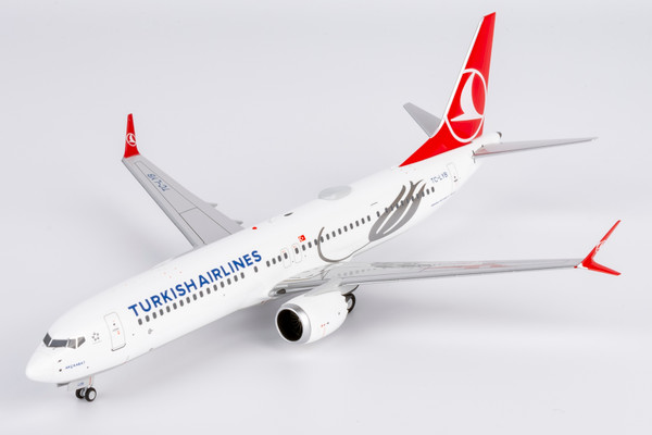 Turkish Airlines 737 MAX 9 TC-LYB with stand 94003 1:200