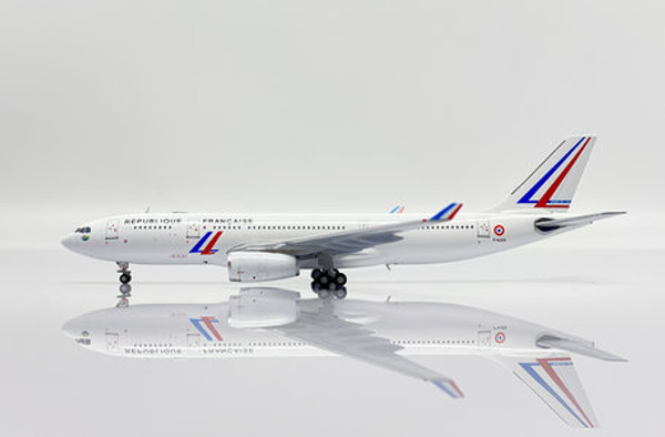 JC Wings French Air Force Airbus A330-200 F-UJCS LH4224 Scale 1:400