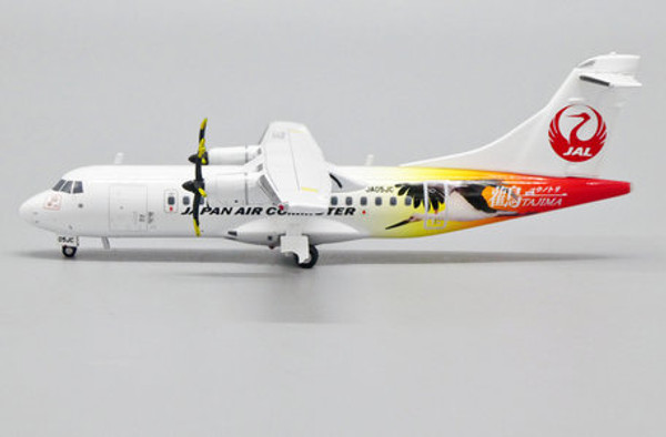 JC Wings Japan Air Commuter ATR42-600 "Tajima" JA05JC EW2AT4002 Scale 1:200