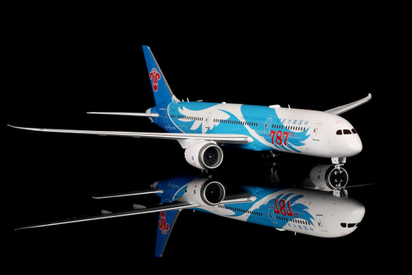 SQ Wings China Southern Boeing 787-9 B-1168 787th L2011 Scale 1:200