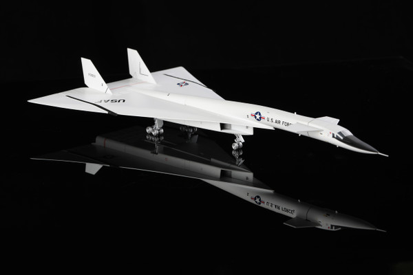 SQ Wings U.S.AIR FORCE XB-70 20001 L2081 Scale 1:200