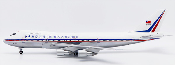 JC Wings China Airlines Boeing 747-200 "OC, Polished" Reg: B-1886 With Stand XX20534 Scale 1:200