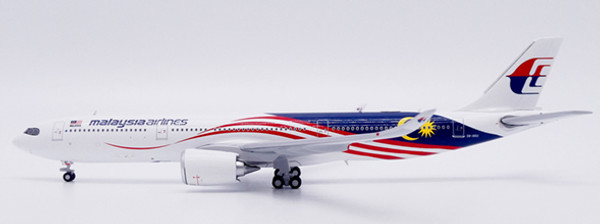 JC Wings Malaysia Airlines Airbus A330-900NEO Reg: 9M-MNH XX40252 Scale 1:400