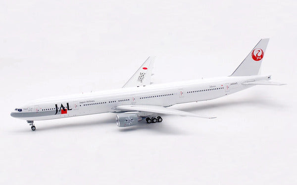 B-Models Japan Airlines Boeing 777-300 Reg: JA8945 B-773-JAL-945 Scale 1:200