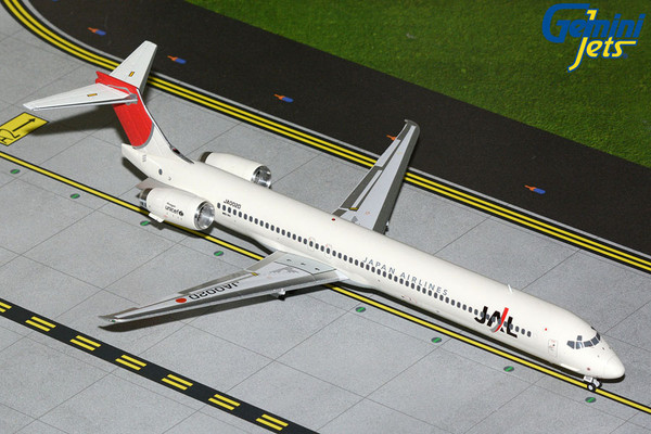 Gemini200 Japan Airlines MD-90 JA002D upgraded stand G2JAL1330 Scale 1:200